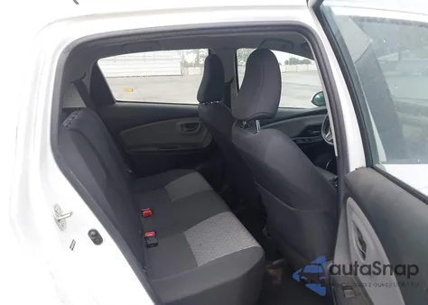 2015 Toyota Yaris Le z USA, uszkodzony, nr VIN VNKKTUD30FA055540